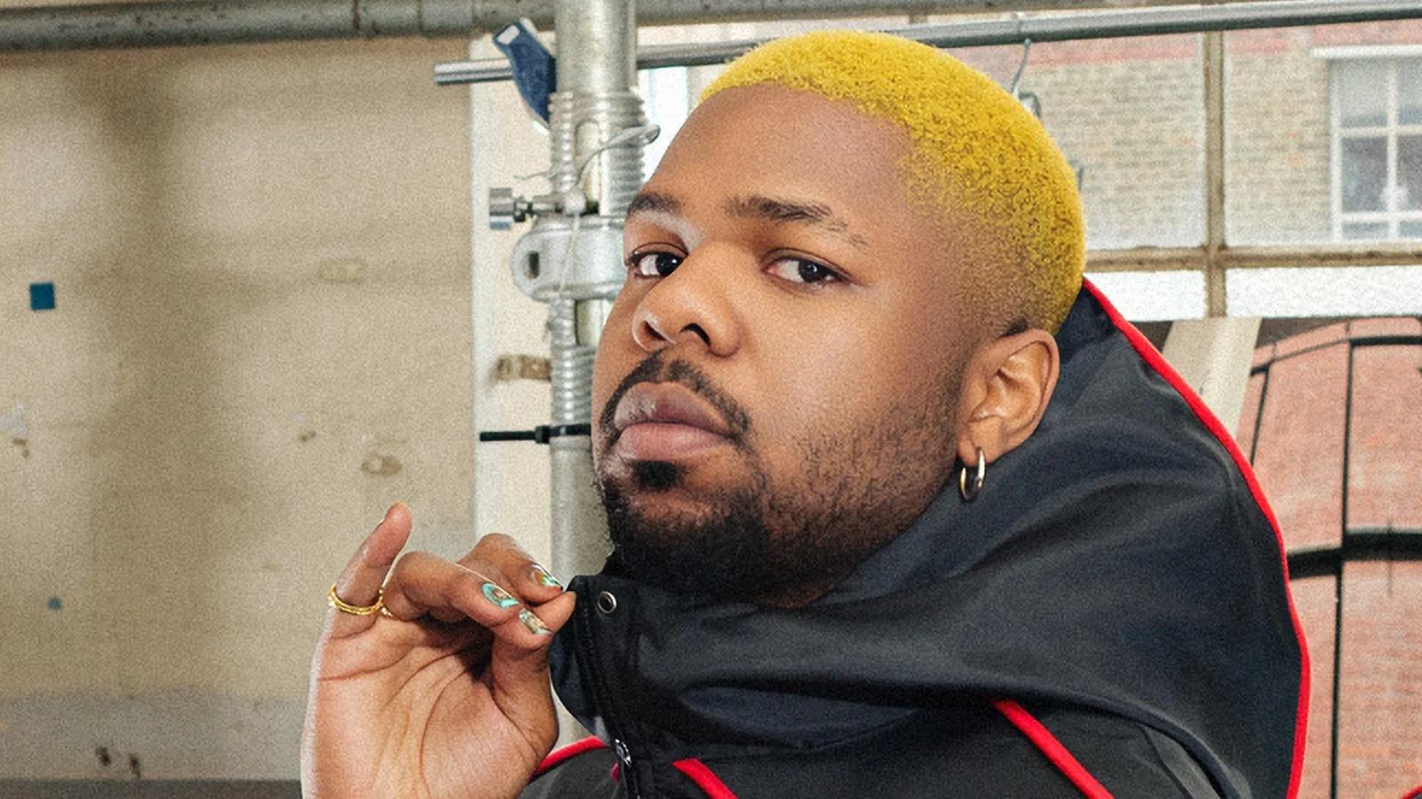 Mnek - The! Bulldozer! Tour!