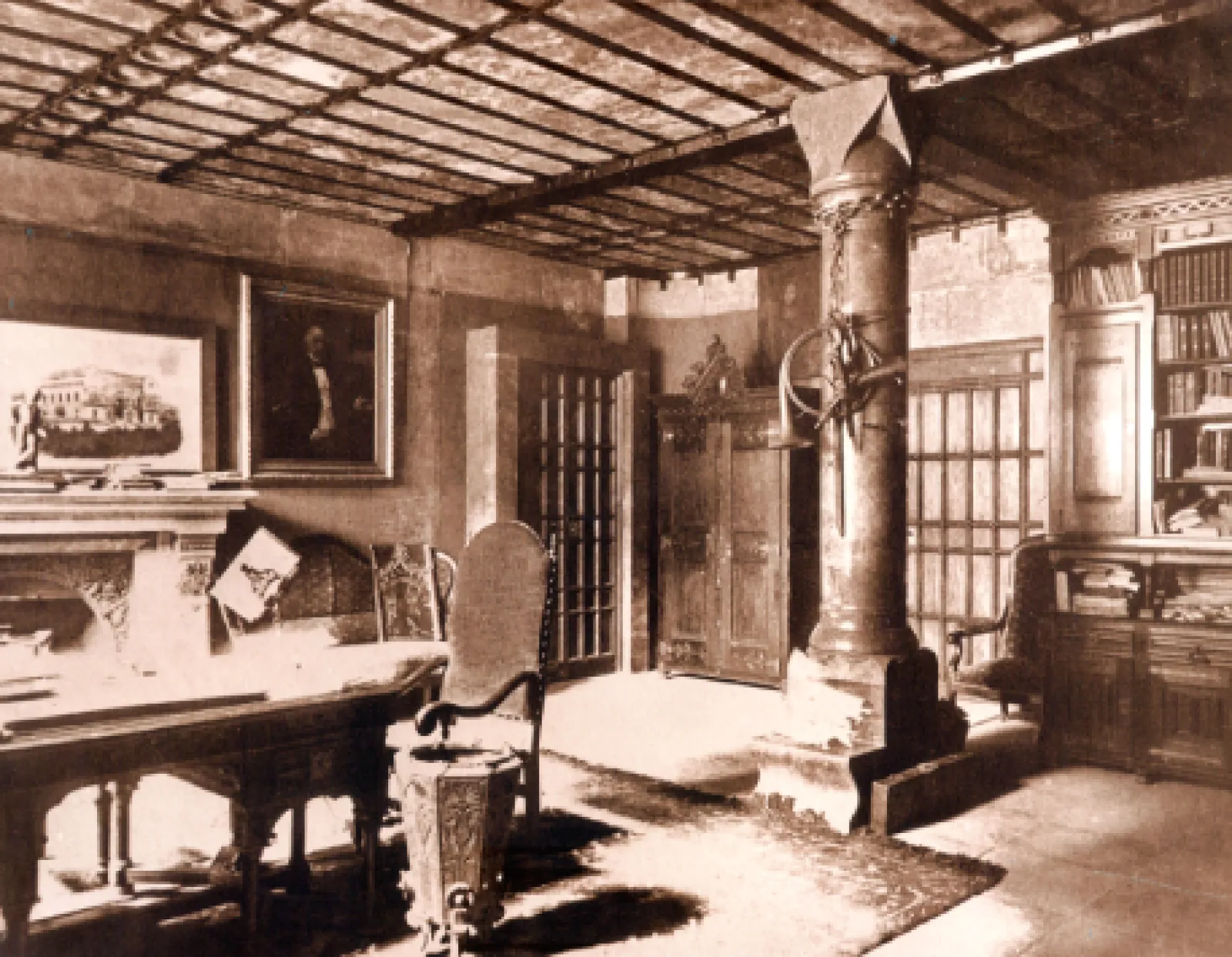 Exposition "Francesc Vidal i Jevellí al Palau Güell. Interiors i mobles"