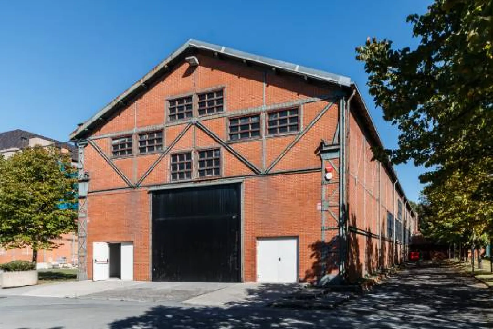 Orconera Lutxana Bilduma: depósito de patrimonio industrial mueble (exposición y visitas)