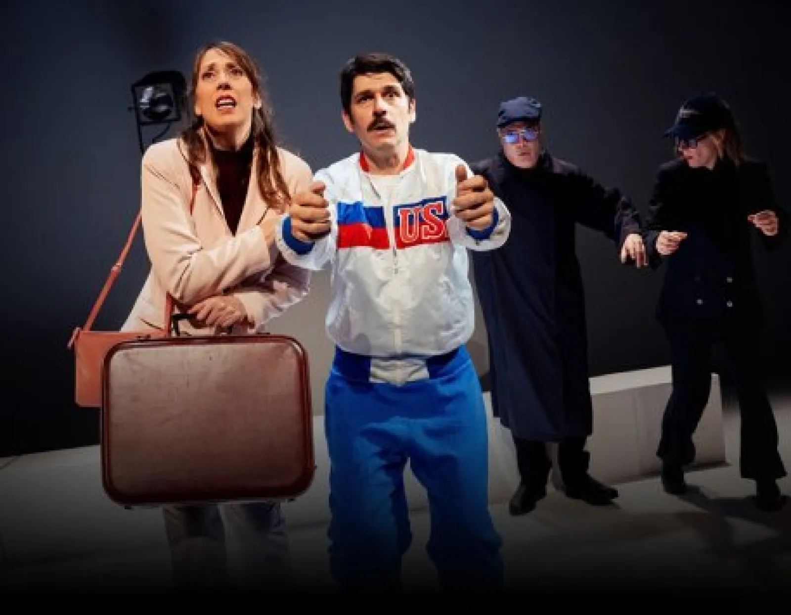 Els malvats — Biel Perelló