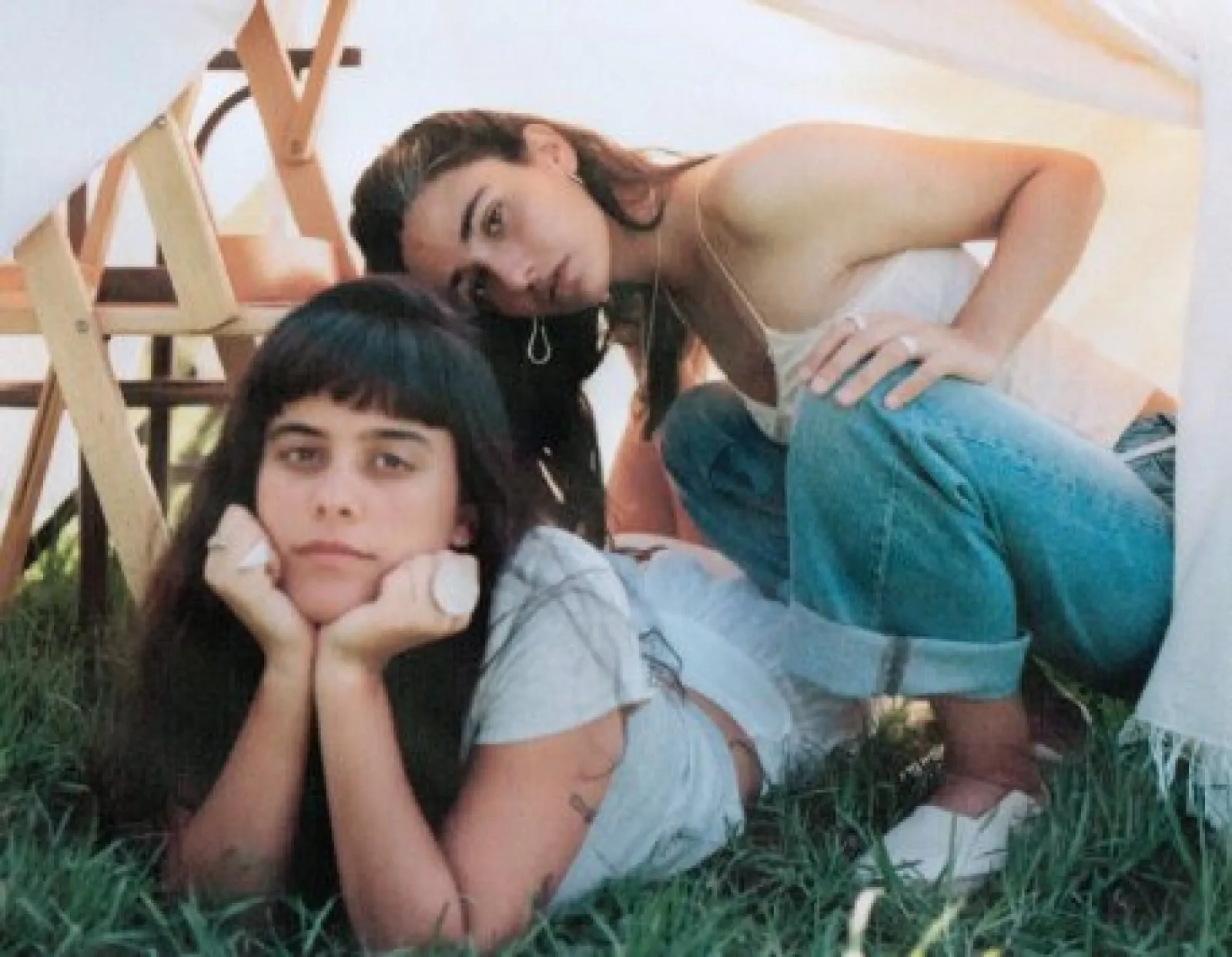 Alosa y Anna Gual — Fer niu
