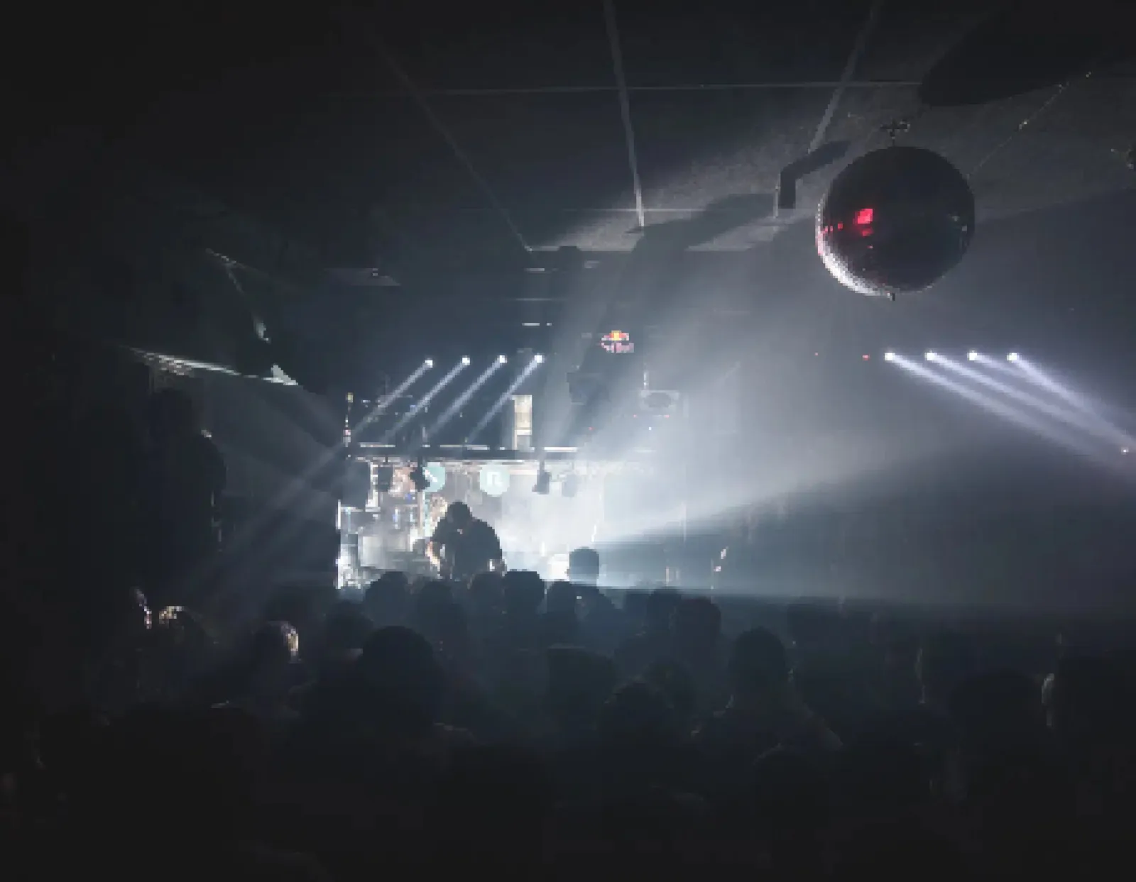 Octubre en la sala Moog — Conciertos de música electrónica