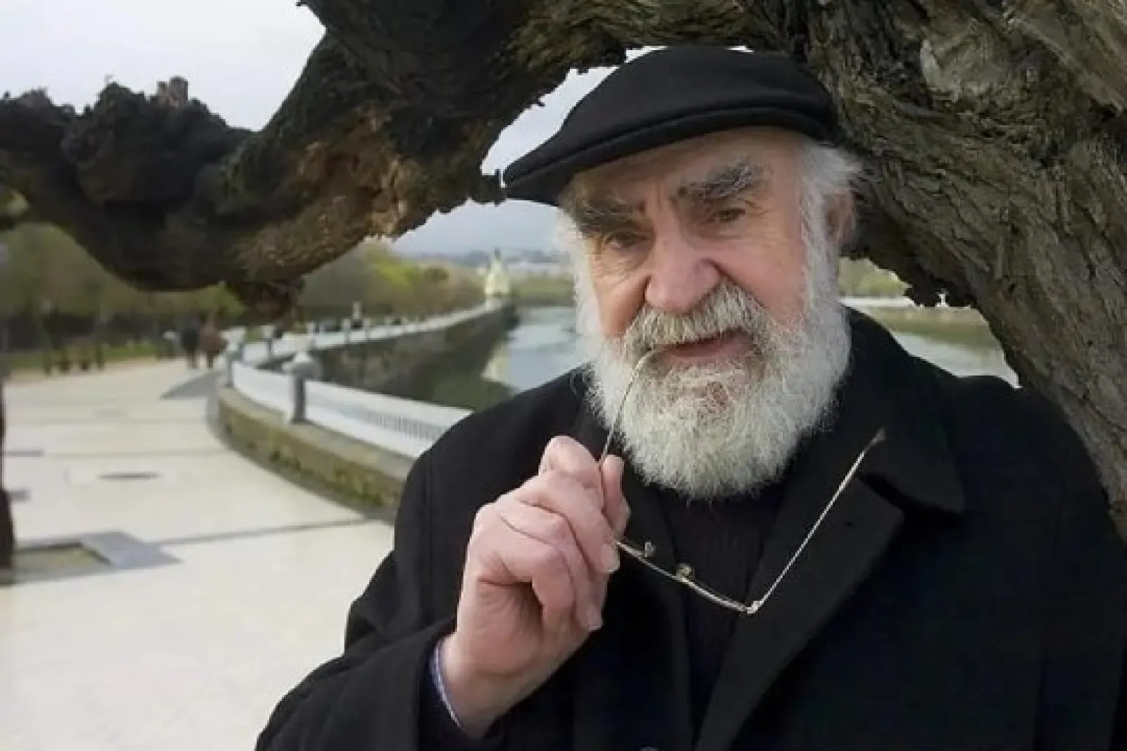 "Recuerdo de Santiago Aizarna"