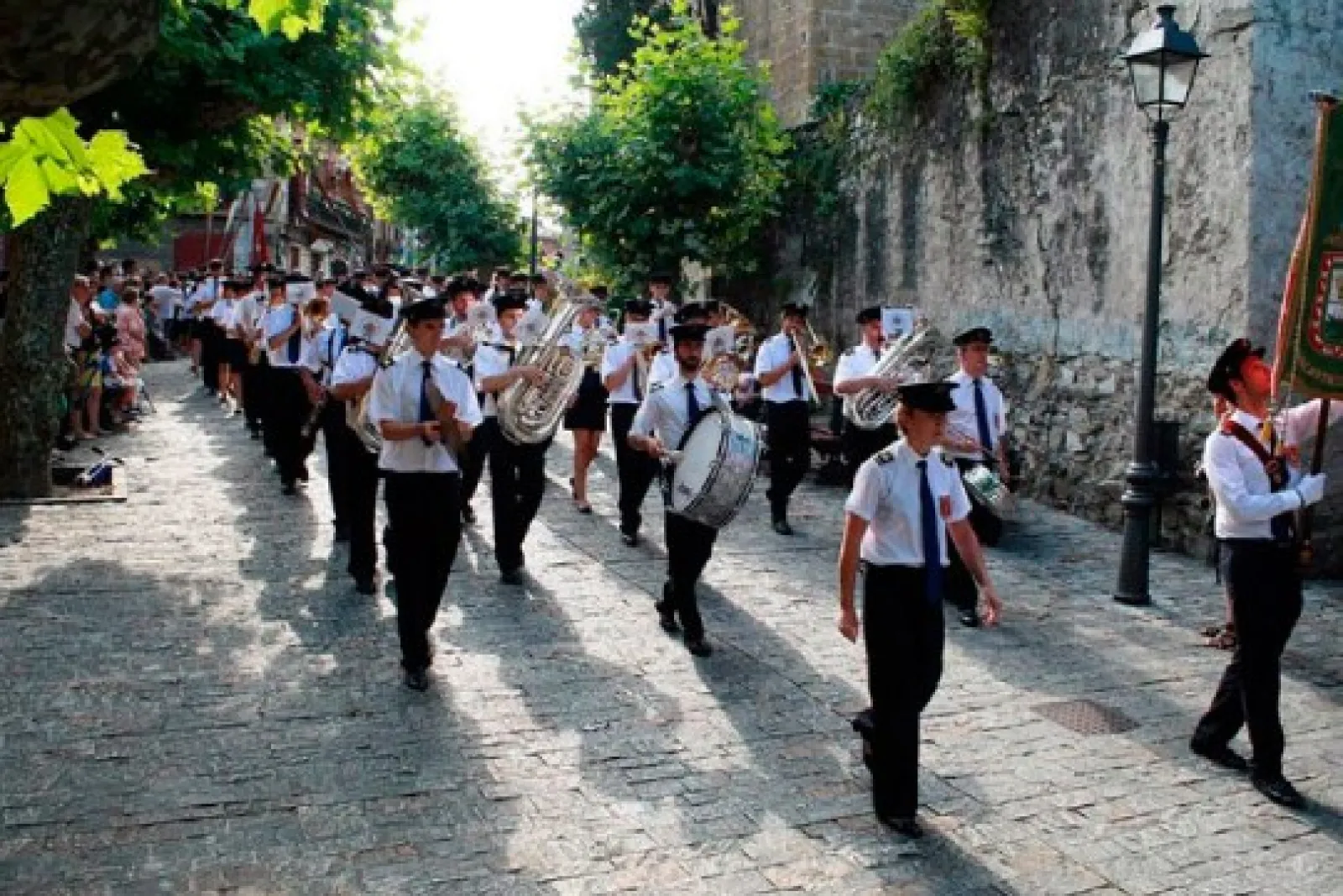 Actuación de la Banda de Música Ciudad de Hondarribia