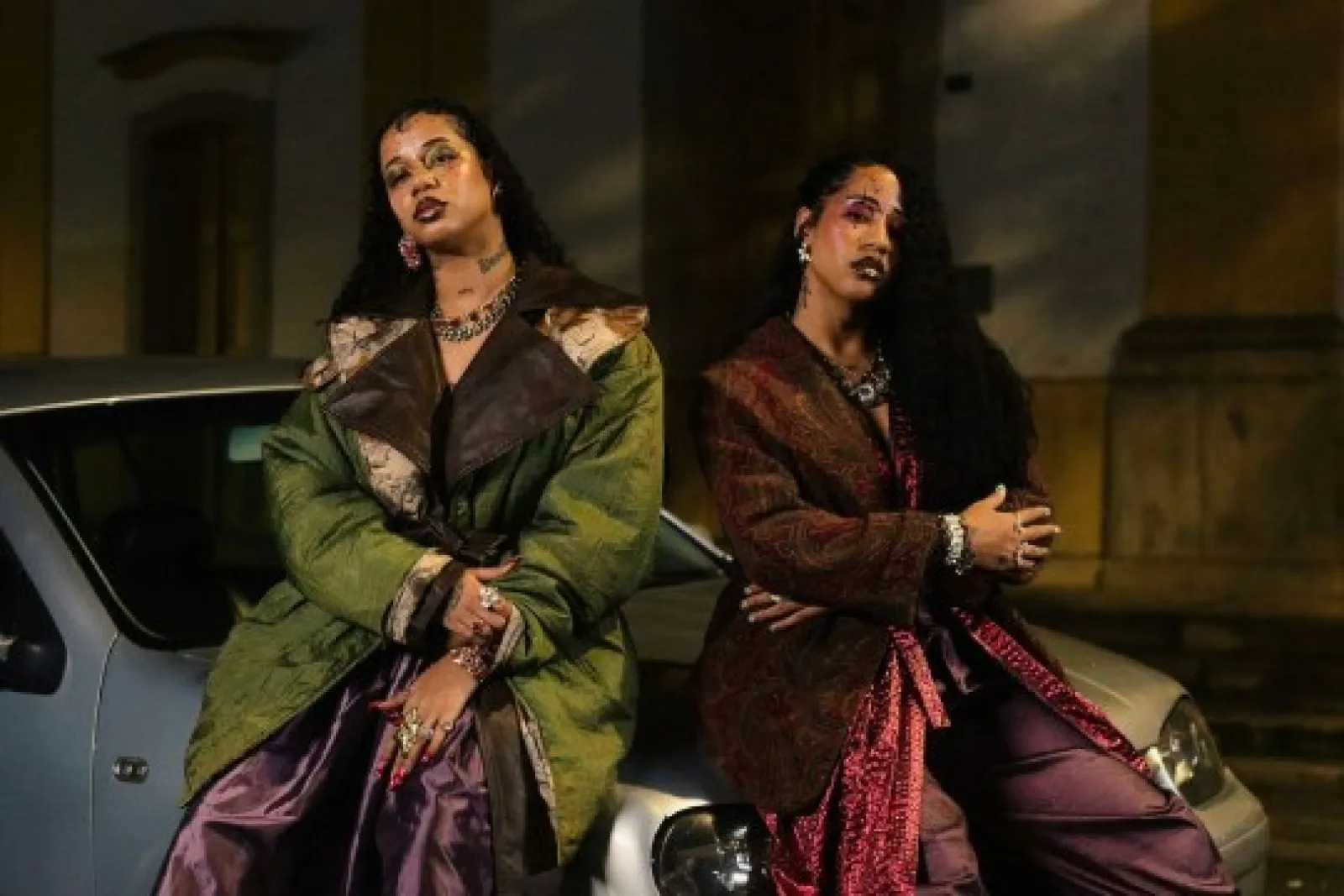 تذاكر Tasha & Tracie (Dabadaba)