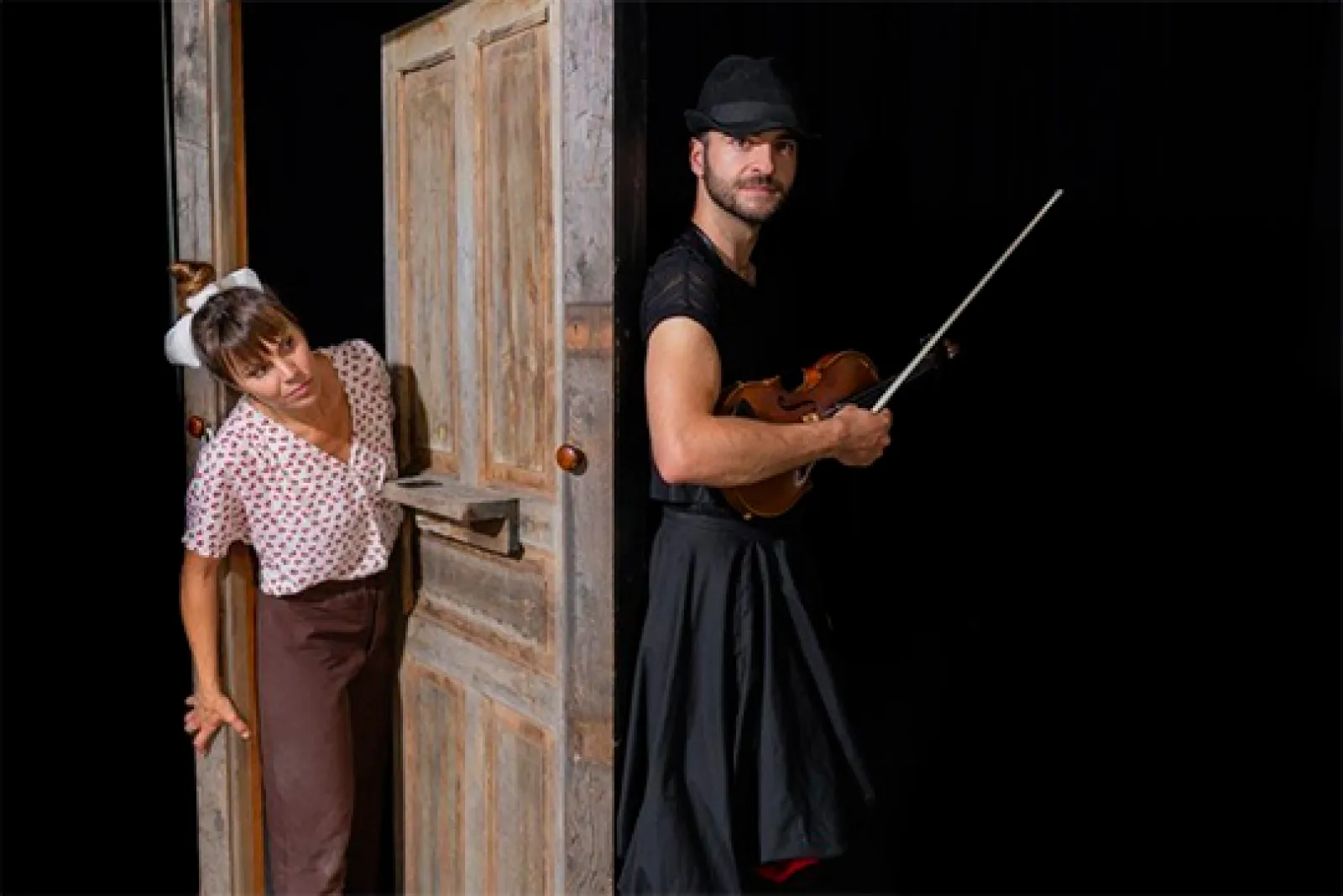"Al otro lado de la puerta"